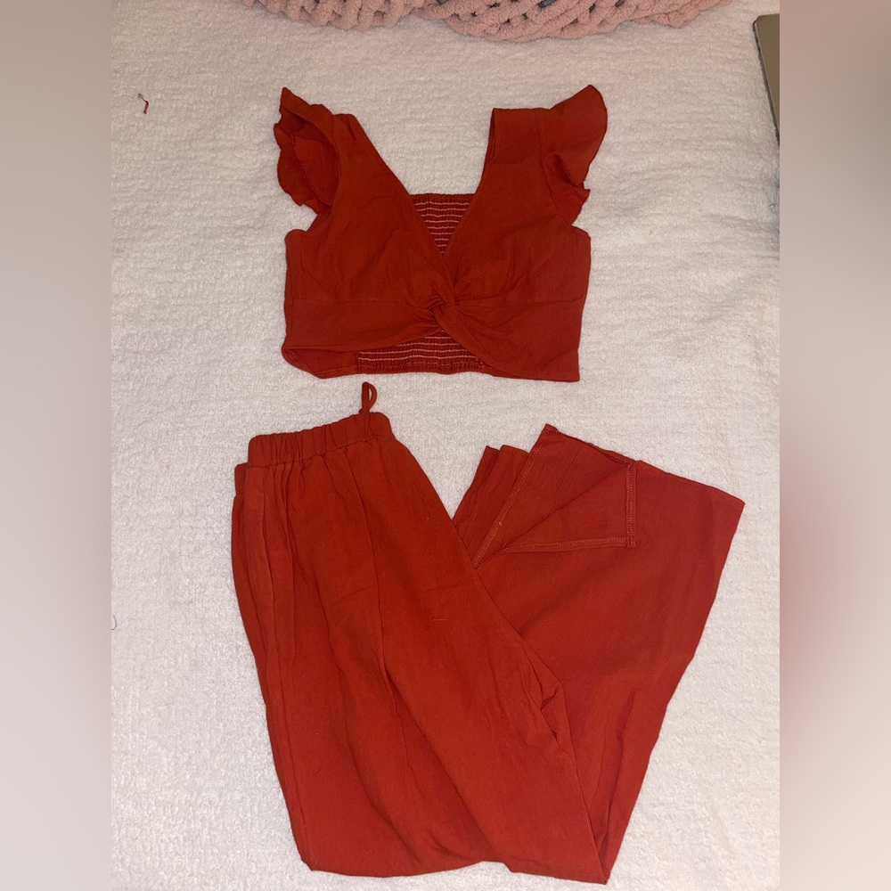 Two piece set